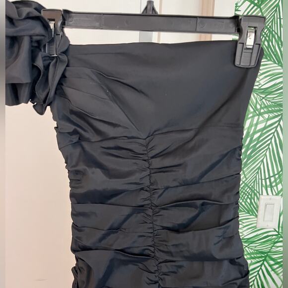 Cache Black Ruffle One Shoulder Ruched Mini Dress Size 0 - Picture 5 of 9